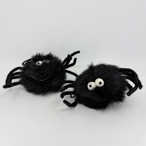 Bath and Body Works Set Of 2 Plush Halloween Spiders VERY RARE